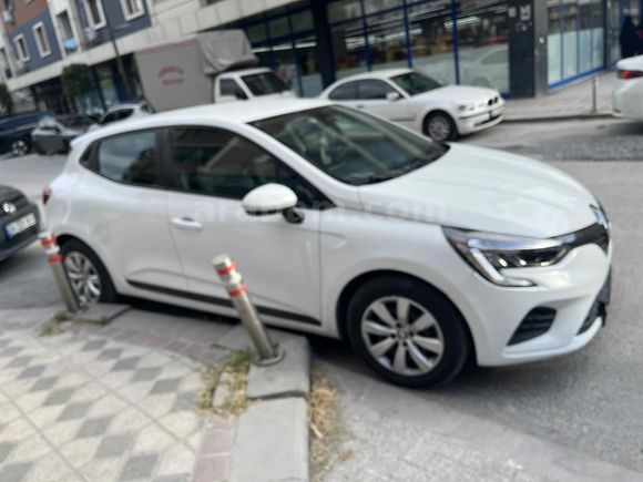 Sahibinden Renault Clio 1.0 TCe Joy 2022 Model İstanbul
