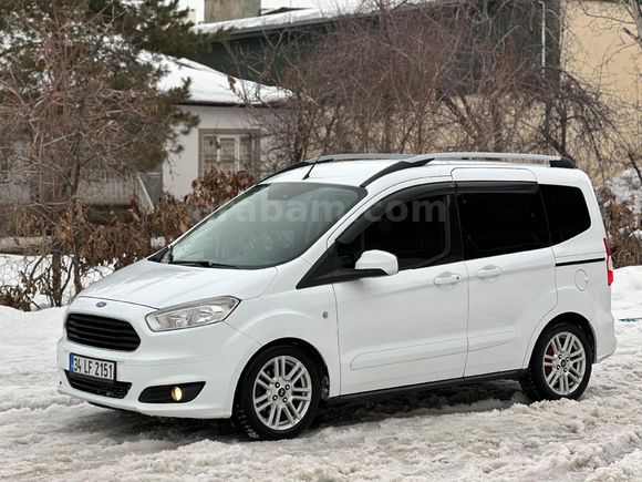 Sahibinden Ford Tourneo Courier 1.6 TDCi Titanium Plus 2017 Model  117 binde full+full.hatasizz boyasızzz