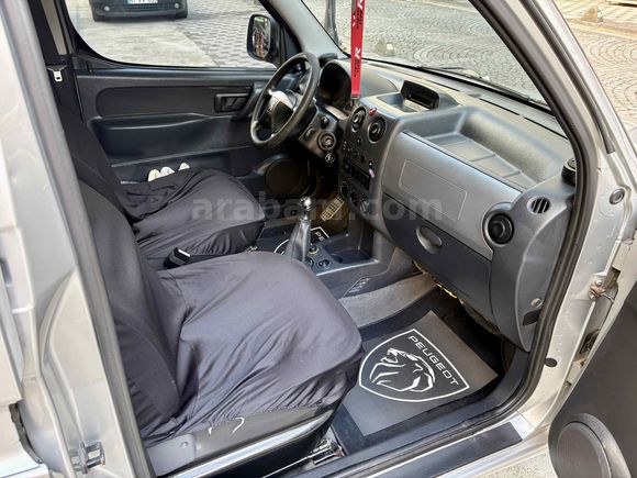 Sahibinden Peugeot Partner 2.0 HDI 2004 Model 