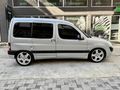 Sahibinden Peugeot Partner 2.0 HDI 2004 Model 