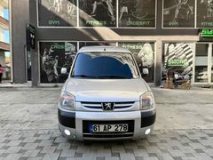 Sahibinden Peugeot Partner 2.0 HDI 2004 Model 