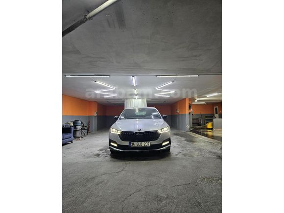 Sahibinden Skoda Octavia 1.5 e-Tec Sportline 2023 Model