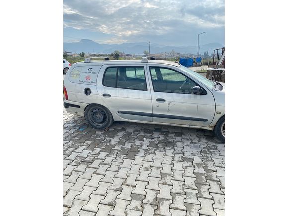 Sahibinden Renault Megane 1.6 RTE 2000 Model 