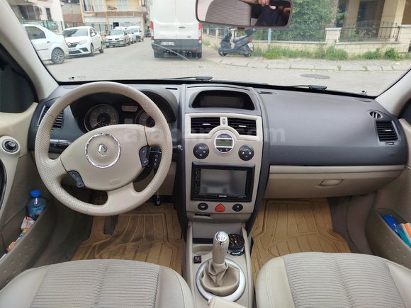 Sahibinden Renault Megane 1.6 Privilege 2007 Model