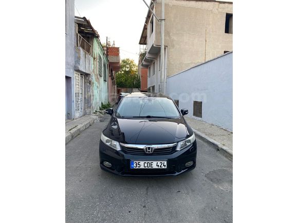 Sahibinden Honda Civic 1.6i VTEC Eco Elegance 2014 Model 