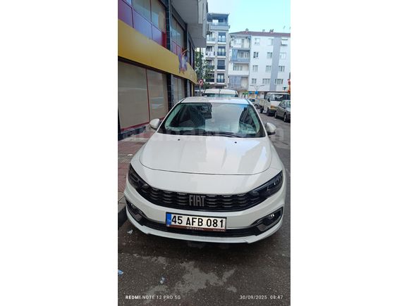 İlk Sahibinden Fiat Egea 1.4 Fire Urban 2021 Model  24.000 km Beyaz