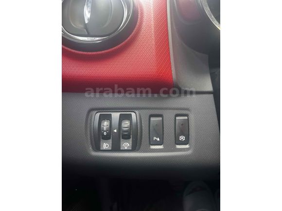 Sahibinden Renault Clio 0.9 TCe Icon 2013 Model 