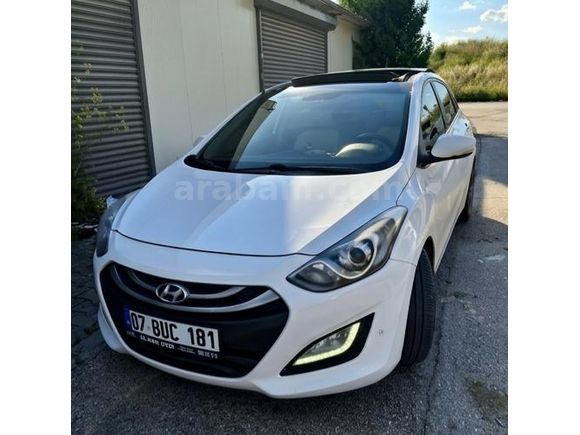 Sahibinden Hyundai i30 1.6 CRDi Elite 2013 Model