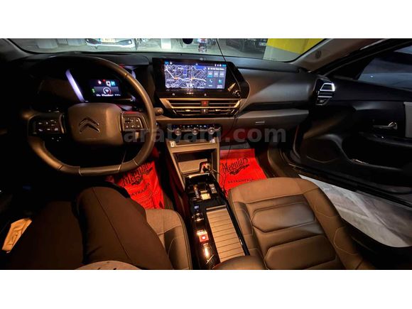 Sahibinden Citroen C4 SUV 1.2 PureTech Shine 2024 Model 