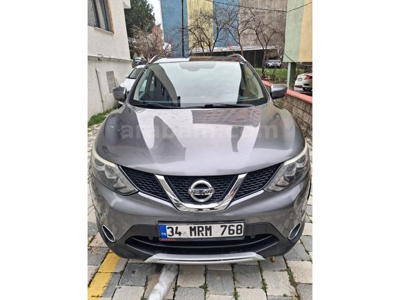 Sahibinden Nissan Qashqai 1.2 DIG-T Sky Pack 2016 Model  182.000 km Füme