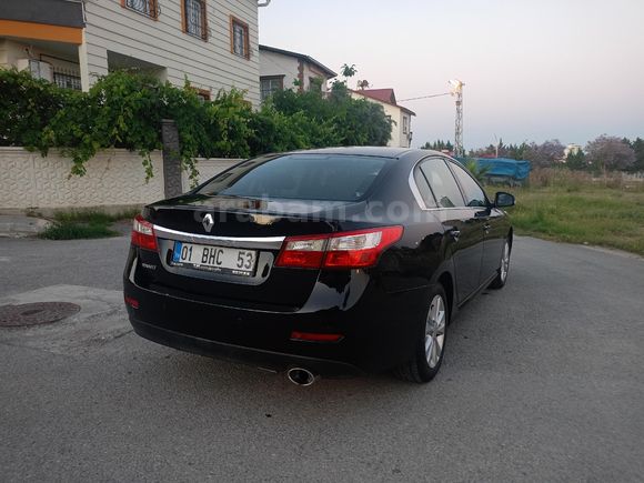 Sahibinden Renault Latitude 1.5 dCi Expression 2011 Model  247.000 km Siyah