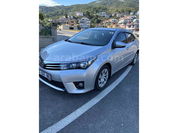 2015 çıkışlı 1.4D4D dizel otomatik 143binde Acill son fiyat