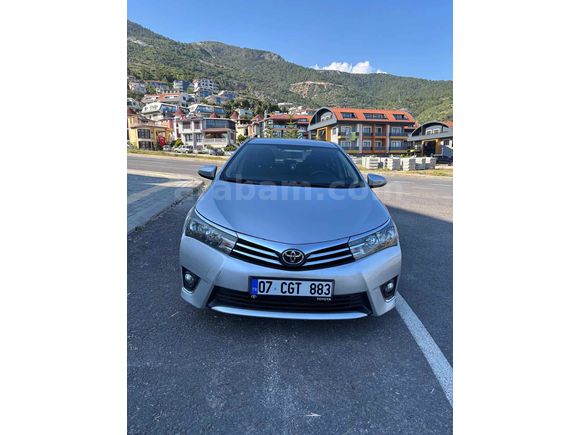 Sahibinden Toyota Corolla 1.4 D-4D Touch 2014 Model 