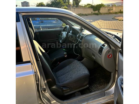 Sahibinden Hyundai Accent 1.6 Admire 2005 Model Kayseri