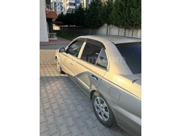 Sahibinden Hyundai Accent 1.6 Admire 2005 Model Kayseri