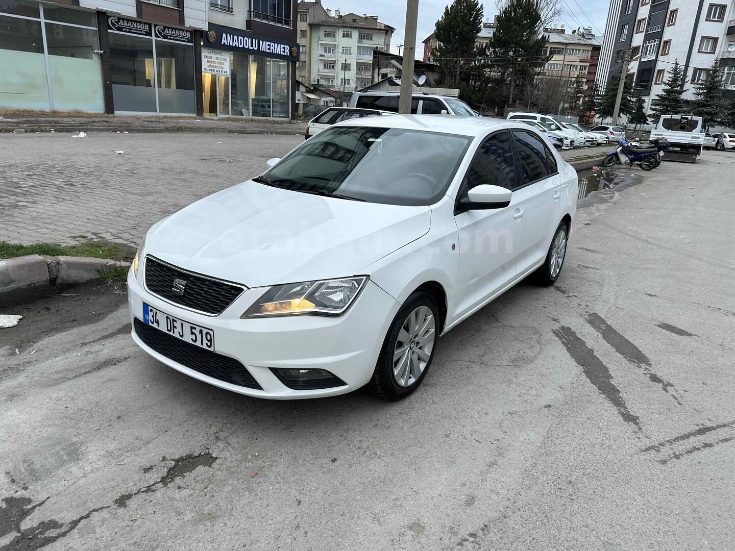 Sahibinden Seat Toledo 1.6 TDI Style 2014 Model Sivas 164.000 km Beyaz 1