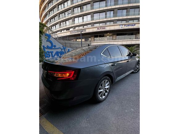 Sahibinden Skoda SuperB 1.6 TDI Style 2017 Model 