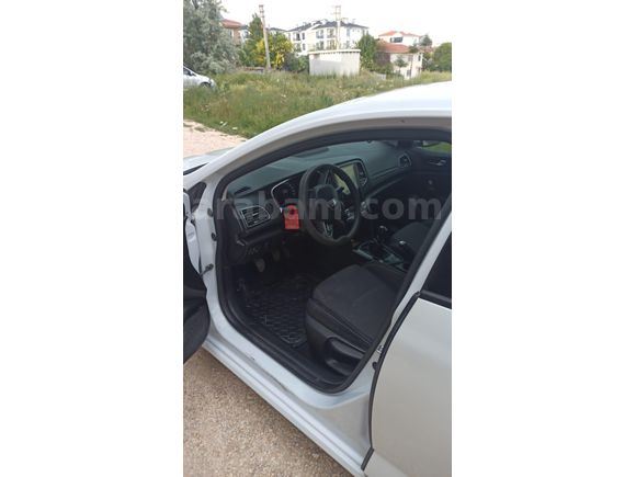 Sahibinden Renault Megane 1.6 Joy 2018 Model