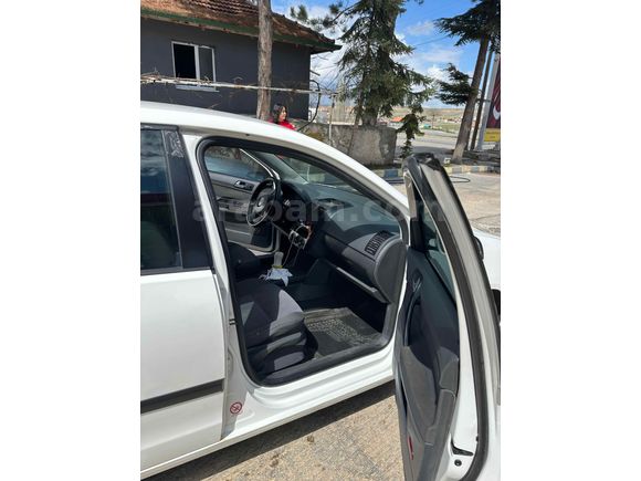 Sahibinden Volkswagen Polo 1.4 TDi Basicline 2005 Model 
