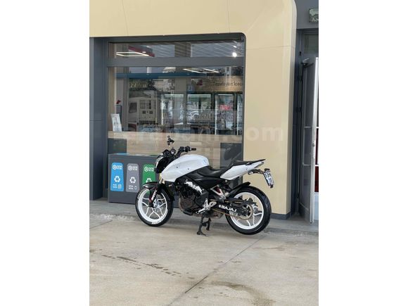 Sahibinden Bajaj Pulsar 200 NS 