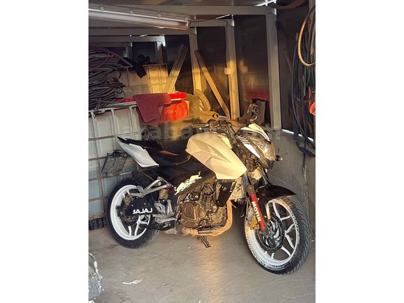 Sahibinden Bajaj Pulsar 200 NS 