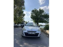 Sahibinden Renault Clio 1.5 dCi Grandtour Authentique 2009 Model 