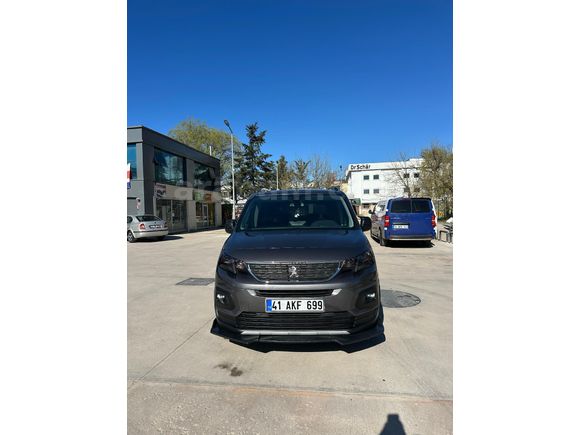 Sahibinden Peugeot Rifter 1.5 BlueHDI Allure 2022 Model İstanbul