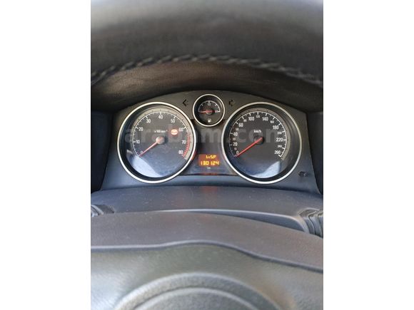 Sahibinden Opel Astra 1.6 Enjoy Plus 2011 Model  137.000 km Siyah