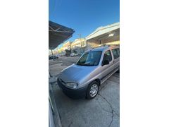 Sahibinden Peugeot Partner 1.9 D Combi 2000 Model 