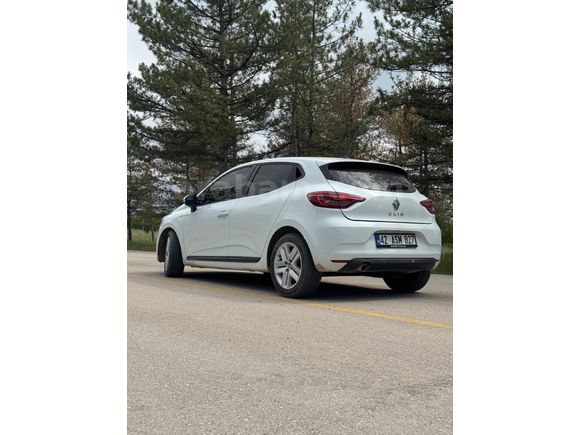 Sahibinden Renault Clio 1.0 SCe Joy 2022 Model  55.000 km Beyaz
