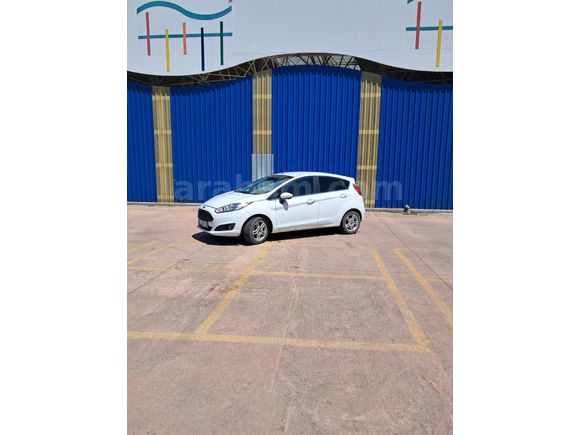 Sahibinden Ford Fiesta 1.0 GTDi Titanium 2014 Model  96.000 km Beyaz