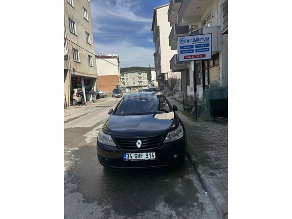 Sahibinden Renault Latitude 1.5 dCi Executive 2011 Model 