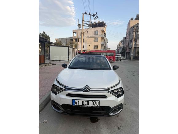 Sahibinden Citroen C4 X 1.2 PureTech Shine Bold 2023 Model 