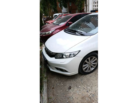Sahibinden Honda Civic 1.6i VTEC Eco Elegance 2013 Model 