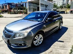 Sahibinden Chevrolet Cruze 1.6 Sport  otamatik vites 2012 model olup 2013 çıkışlıdır i