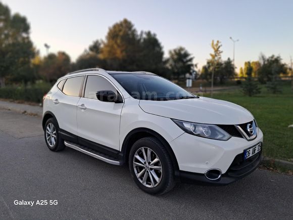 Sahibinden Nissan Qashqai 1.5 dCi Sky Pack 2015 Model Eskişehir 135.000 km Beyaz