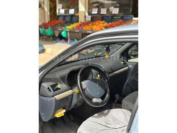 Sahibinden Renault Clio 1.2 Dynamic 2004 Model