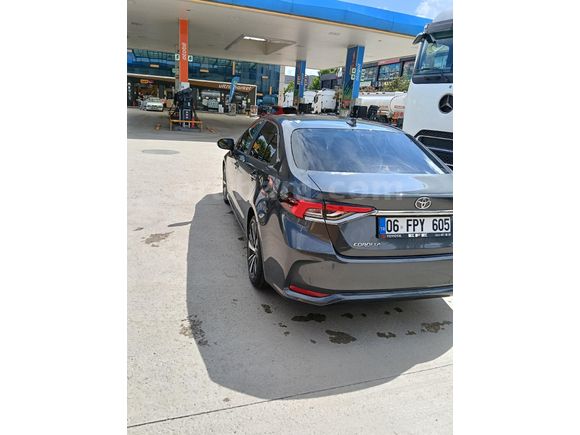 Sahibinden Toyota Corolla 1.5 Flame X-Pack 2025 Model