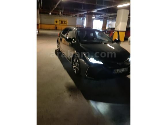 Sahibinden Toyota Corolla 1.5 Flame X-Pack 2025 Model
