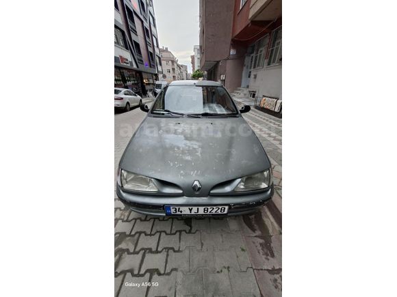 Sahibinden Renault Megane 1.6 1999 Model
