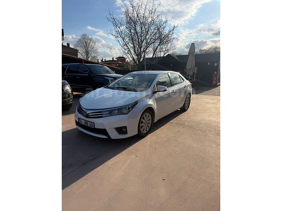 BU FİYATA BAŞKA YOK Sahibinden Sıfır muayneli 2015 Toyota Corolla 1.33 Life 2015 Model 
