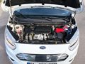 OTOMOBİL RUHSATLİ ETİKETLERİ ÜZERİNDE