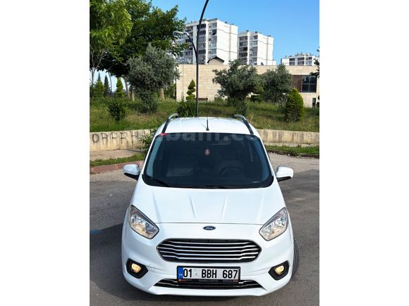 OTOMOBİL RUHSATLİ ETİKETLERİ ÜZERİNDE