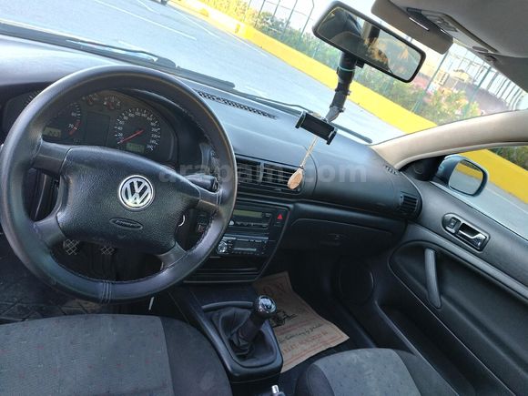 Sahibinden Volkswagen Passat 1.8 Basic 1998 Model Denizli