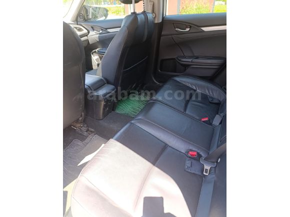 Sahibinden Honda Civic 1.6i VTEC Executive 2021 Model İstanbul 95.000 km Beyaz