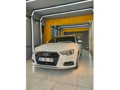 Memurdan Audi A3 Sportback 1.6 TDI Design Line 2018 Model  136.320 km Beyaz