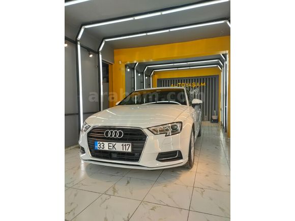 Memurdan Audi A3 Sportback 1.6 TDI Design Line 2018 Model  136.320 km Beyaz