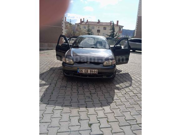 Sahibinden Hyundai Accent 1.3 LX 2000 Model 