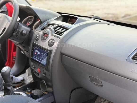 Sahibinden Renault Megane 1.6 Dynamique 2004 Model 