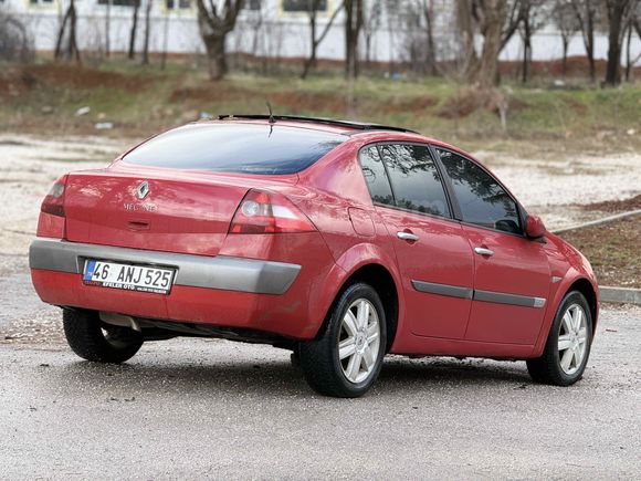 Sahibinden Renault Megane 1.6 Dynamique 2004 Model 
